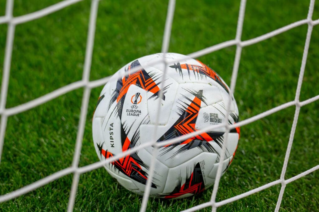 Freiburg vs Aston Villa tips & betting offers: Find £200+ in free bets